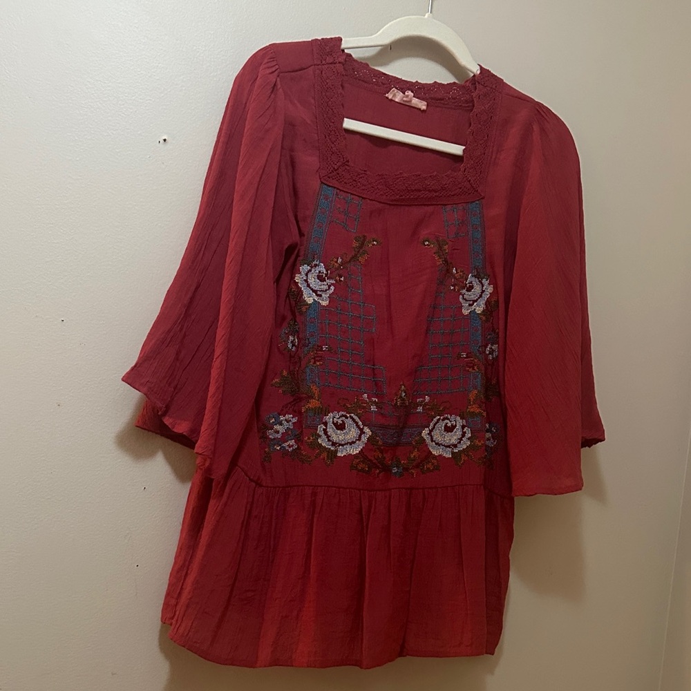 Entry Embroidered Red Women's Top